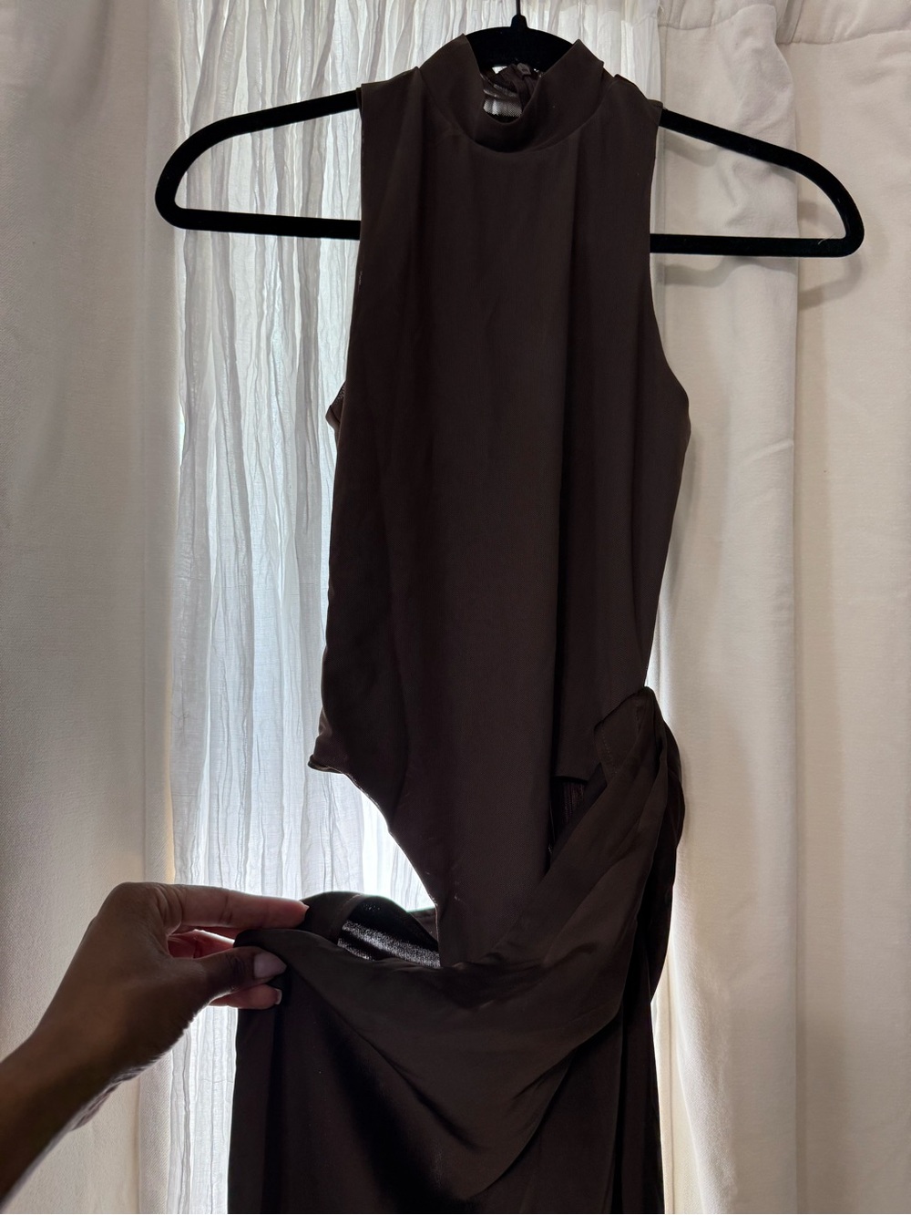 PrettyLittleThing Sleeveless High-Neck Maxi Dress in Chocolate Brown